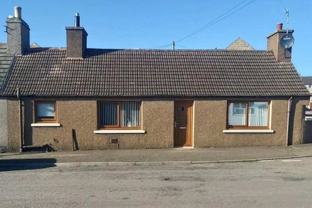 5 Riverside Place Thurso. 2 Bed, 2 Bathrooms. Экстерьер фото