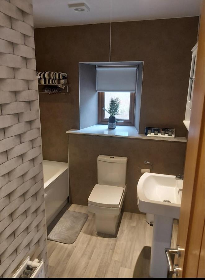 5 Riverside Place Thurso. 2 Bed, 2 Bathrooms. Экстерьер фото